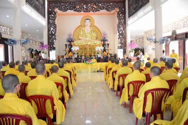 Japanese Pure Land Delegation visited Hoang Phap